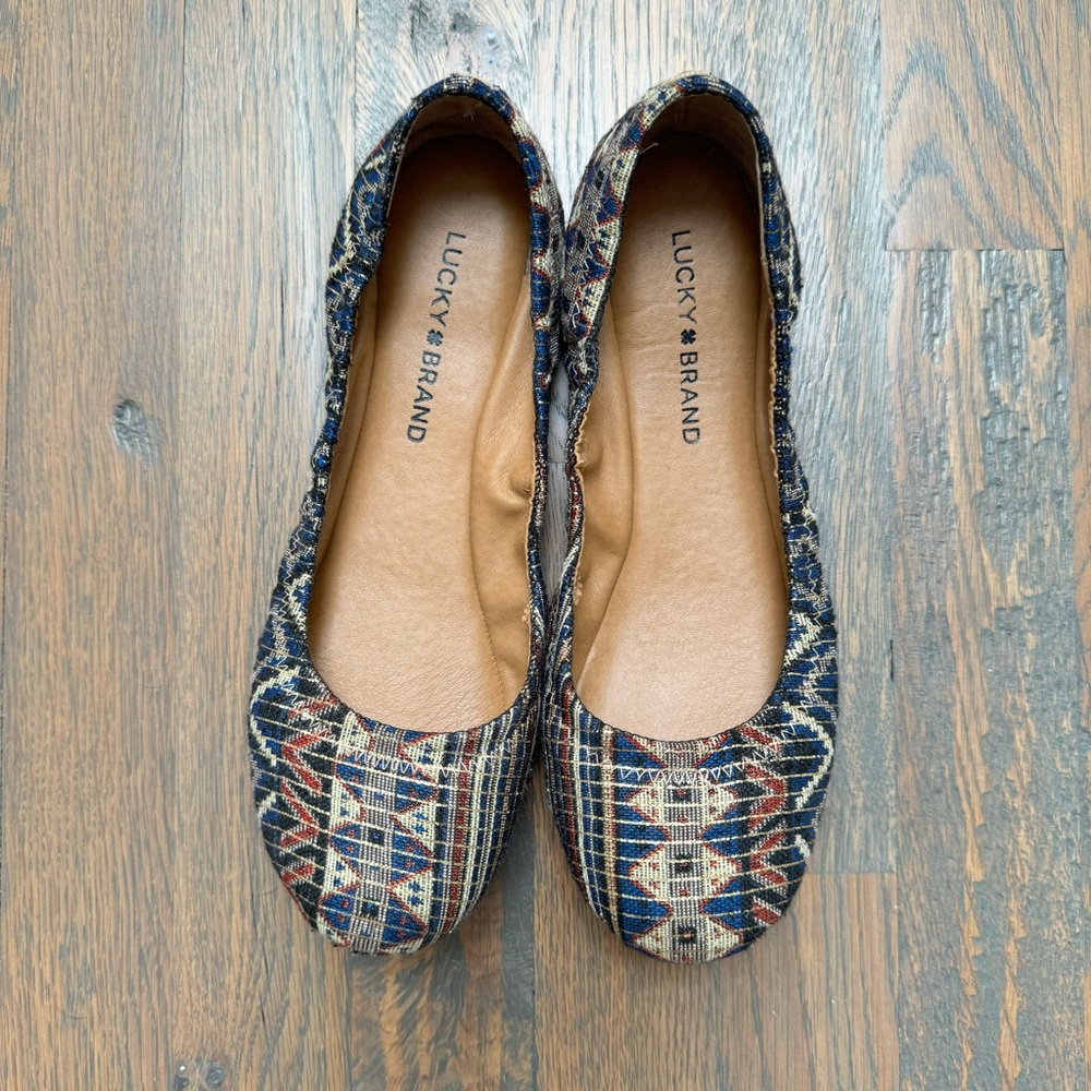 Lucky Brand Emme Flat